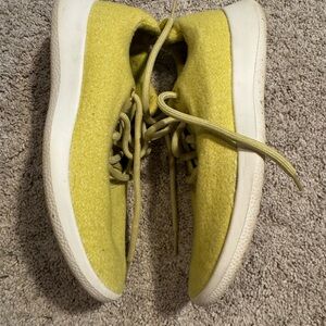 Allbirds Women’s Lime Green/Yellow Wool Runners Size 9